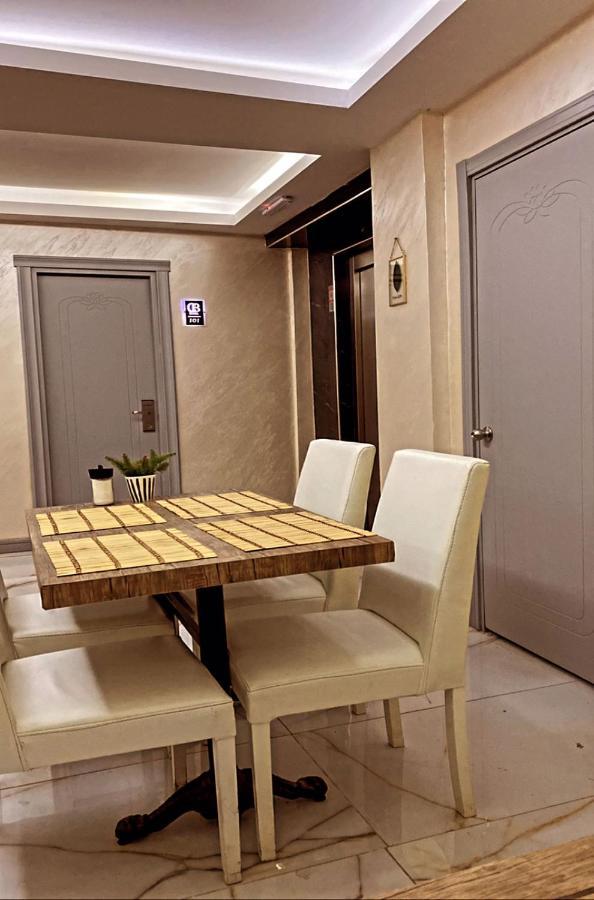 Balpetek Hotel Istanbul Bagian luar foto